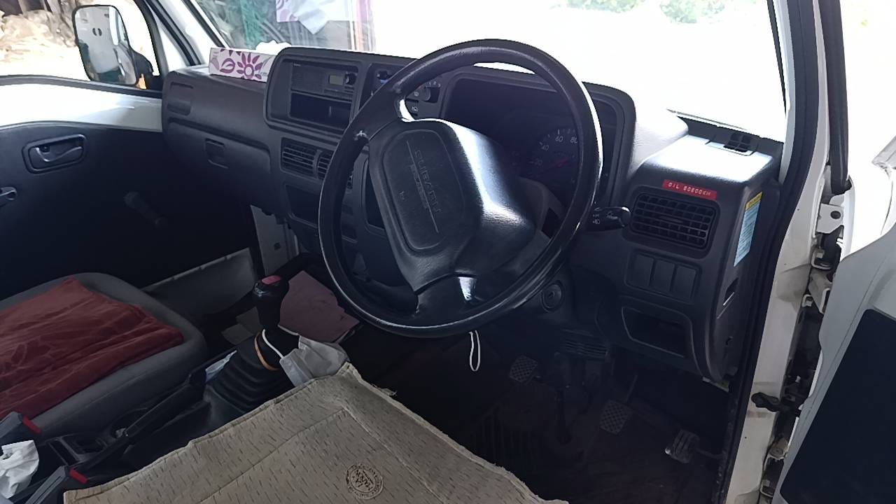 Subaru Sambar TT2 Cabina